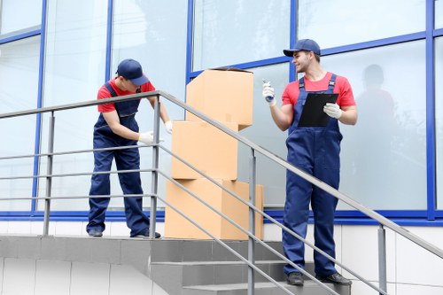 Secure long-term storage units in Pimlico for household belongings