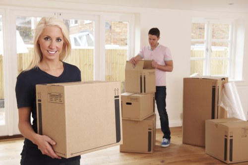 Organised mobile self storage facility with sealed containers
