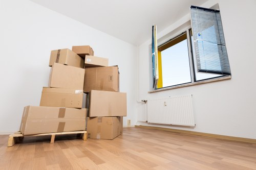 Self storage units available in Pimlico for household and business items