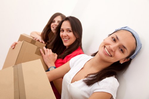 Compact moving service for flats and apartments in Pimlico